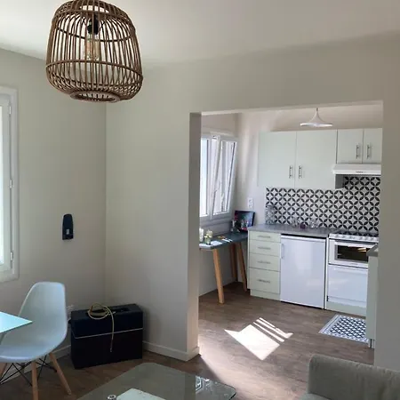 Chez Leonie - Chez Mamie Canne Apartment